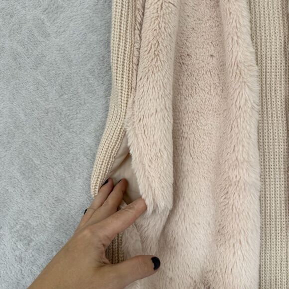 Y2K Liz Claiborne Faux Fur Sweater Vest Small Cream Mobwife Grunge Penny Lane - Picture 2 of 9